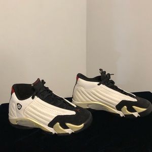 Nike Air Jordan 14 Retro GS 'Black Toe'